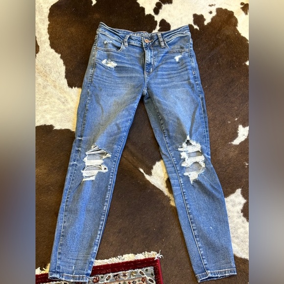 American Eagle Ripped High Rise Jeggings - Picture 1 of 5